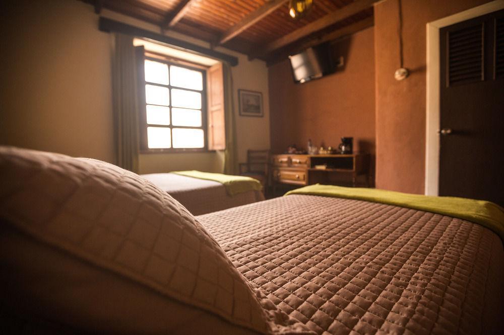 Hotel Modelo ケツァルテナンゴ エクステリア 写真